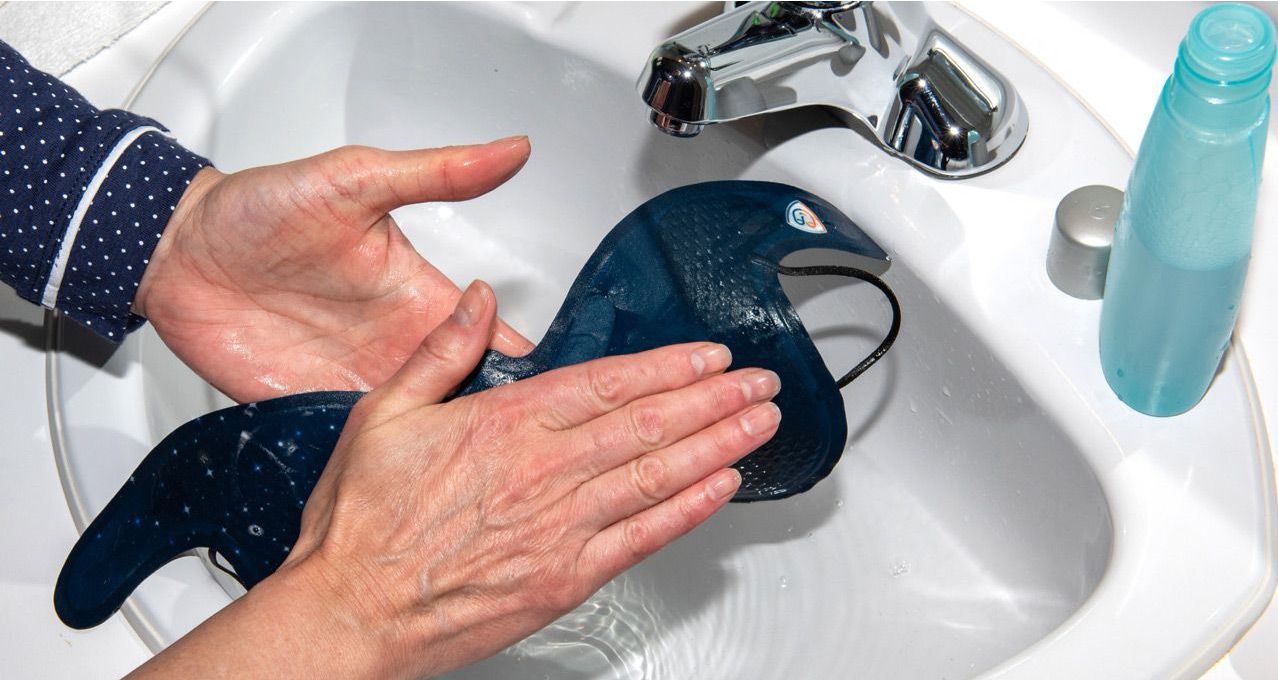 Nettoyer votre Facembrace Nettoyage à la main ciel étoilé lavabo salle de bain